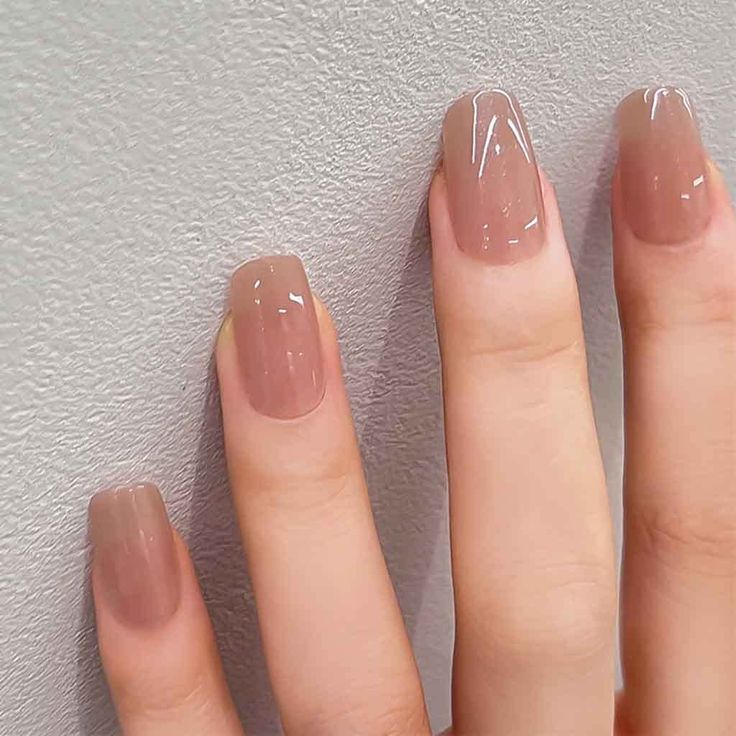 Elegant Ombre Nail Design: Subtle Gradient from Soft Nude to Darker Shade