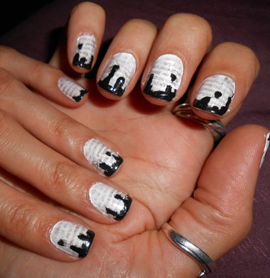 Textured White and Black Artistic Nail Design Inspired by Cityscapes.