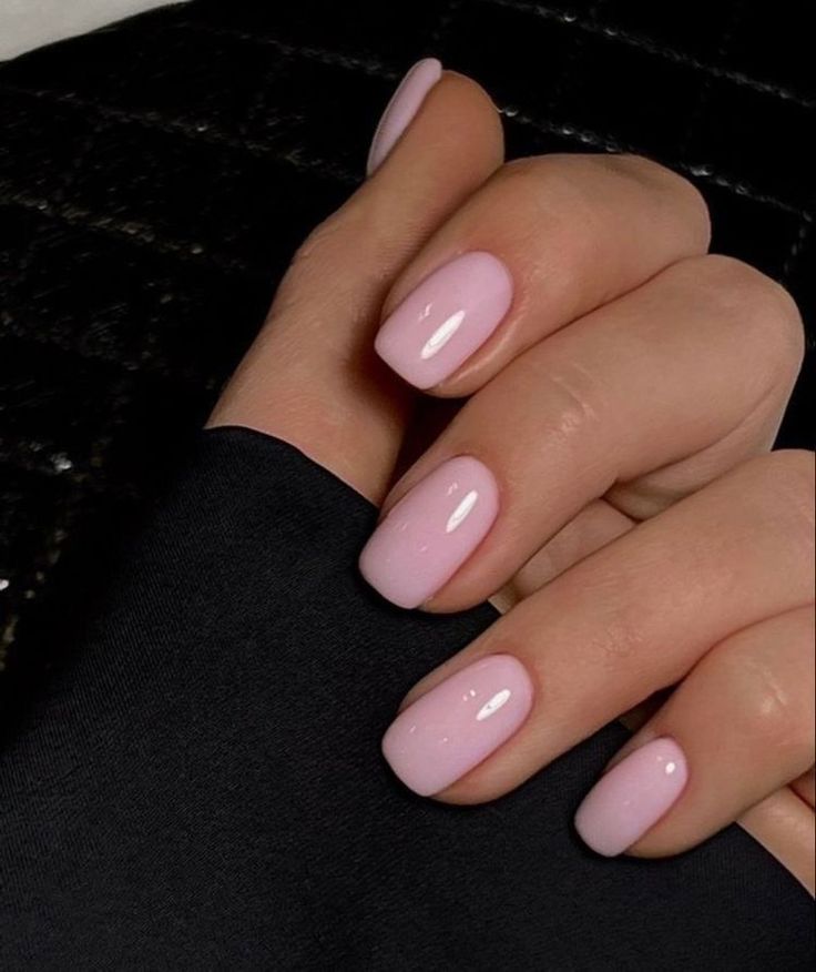 Delicate Soft Pink Almond-Shaped Nails: A Timeless and Elegant Manicure for Any Occasion.