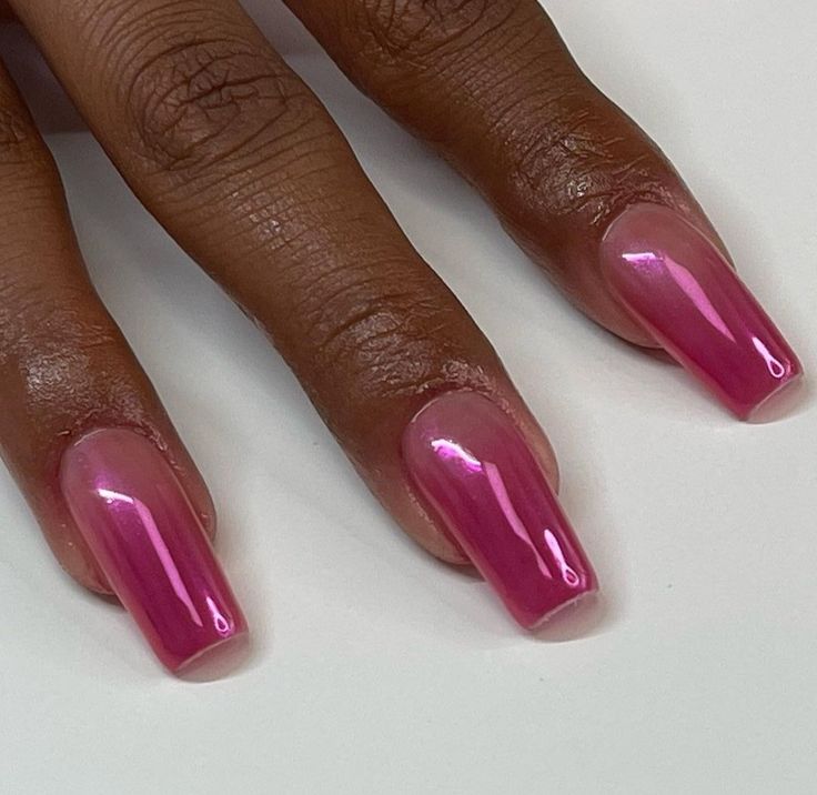 Chic Ombre Pink Nail Design with Glossy Gradient Finish.