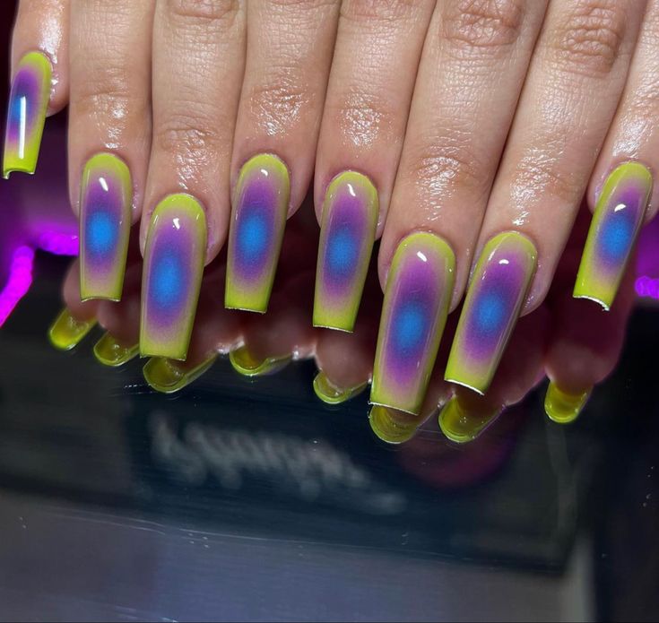 Bold Vibrant Gradient Nails: Neon Yellow, Purple, and Blue for a Modern Statement Look