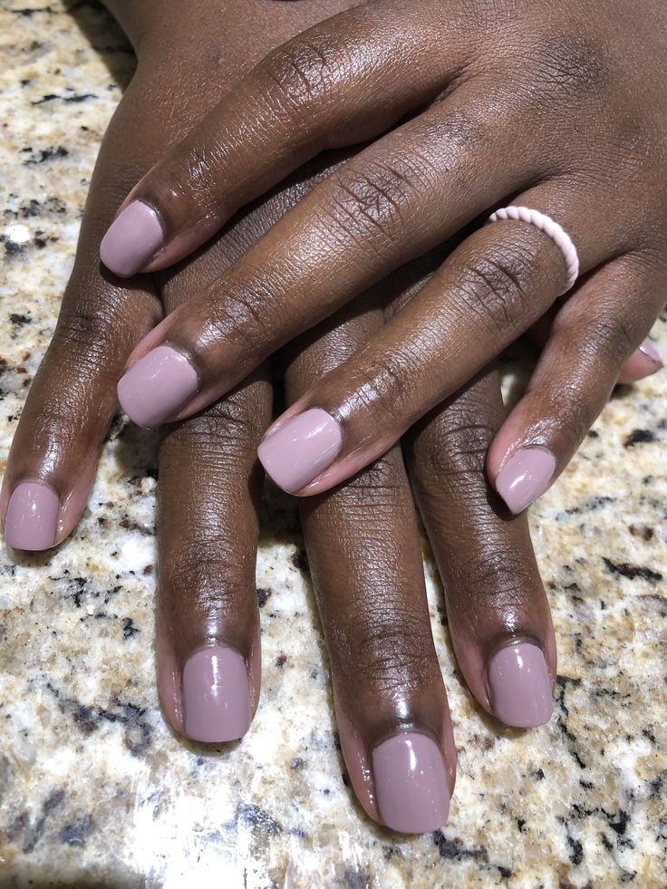 Chic Soft Pink Nail Design for a Polished and Elegant Look.