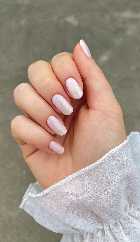 Sophisticated Soft Pink Gradient Nail Design for Everyday Elegance and Special Occasions.