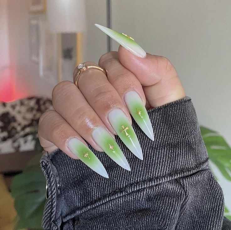 Elegant Gradient Stiletto Nails with Gold Accents