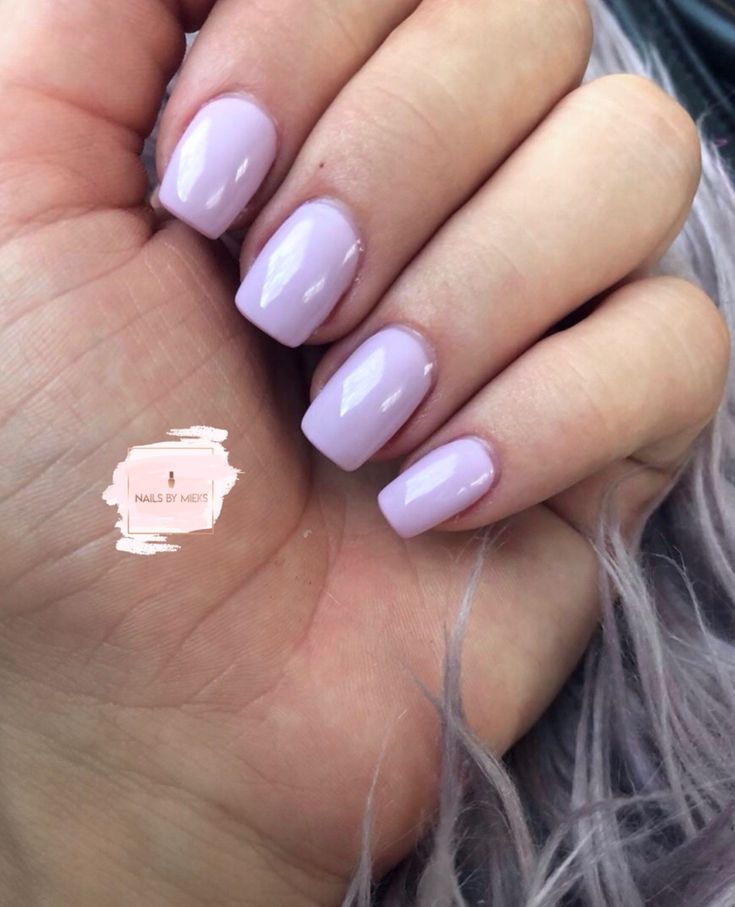 Chic and Versatile Elegant Lavender Nails with Glossy Sophistication.