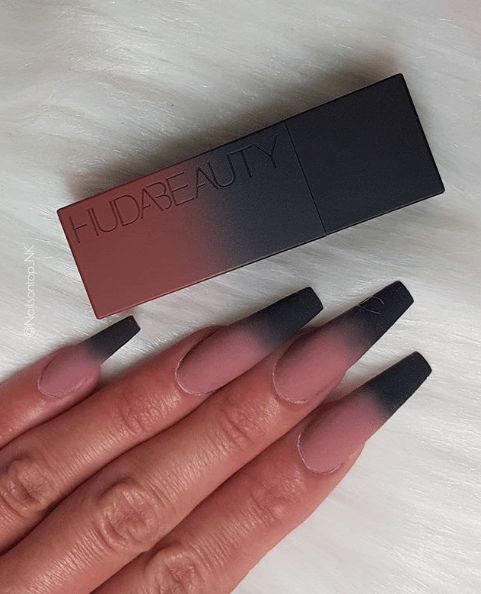 Chic Ombre Nails: A Sophisticated Blend of Soft Pink and Deep Black