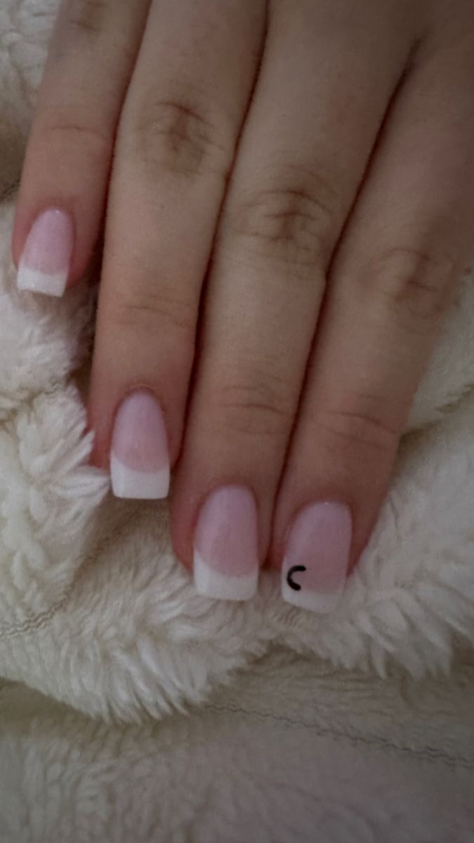 Modern Elegant French Manicure with Soft Pink Base and Minimalistic Accent.