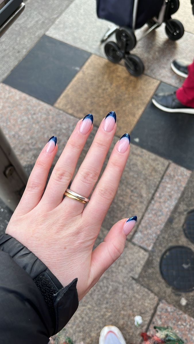 Elegant Gradient Nail Design: Nude Base with Navy Tips in Almond Shape