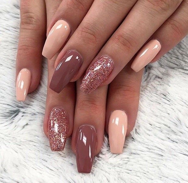 Chic Nail Design: Elegant Nude and Earthy Tones with Sparkling Rose Gold Accent