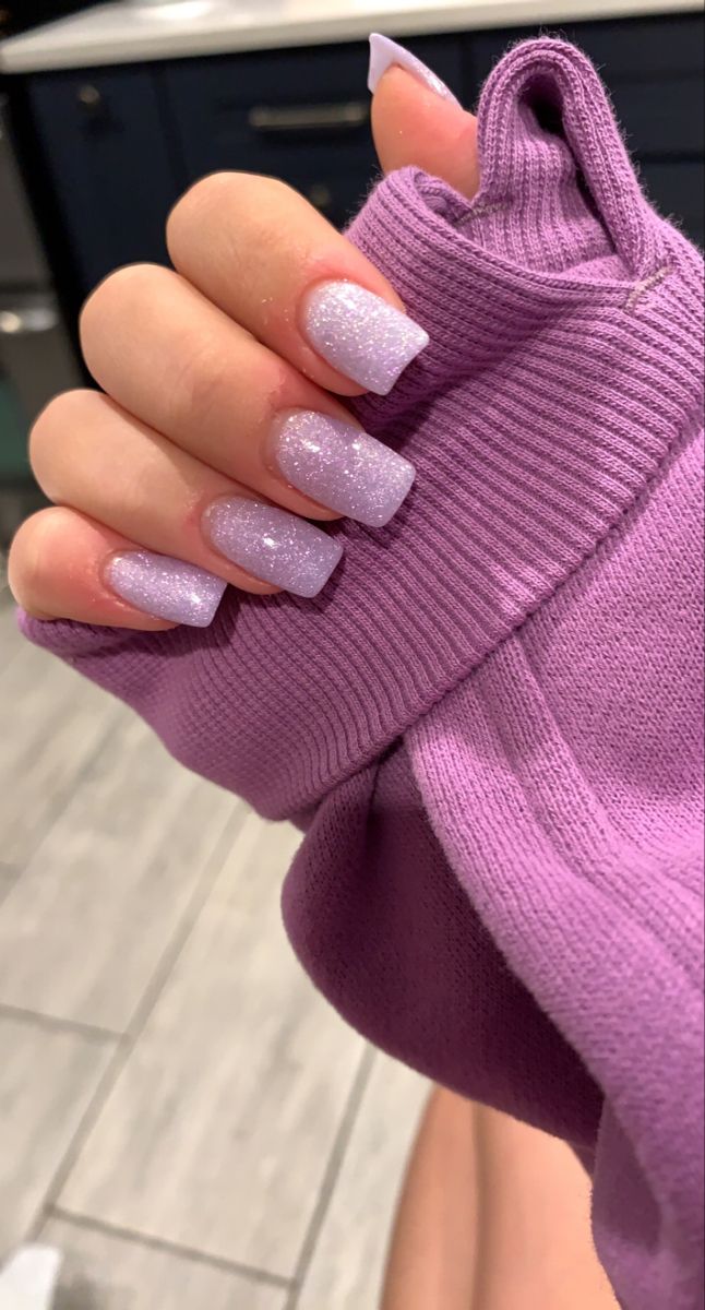 Glamorous Lavender Glitter Nails: Elegance Meets Comfort.