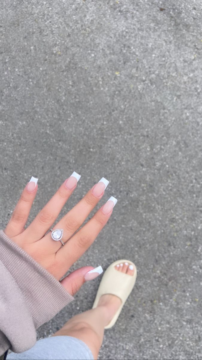 Chic French Tip Long Nails in Soft Nude and Crisp White with Polished Sophistication.