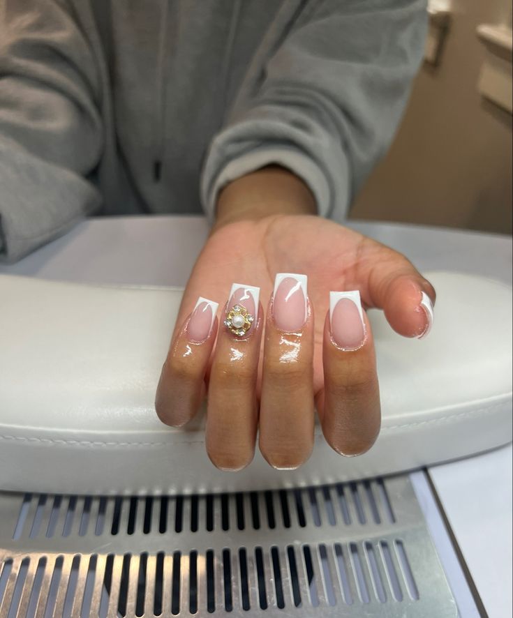 Elegant Modern French Manicure with Jewel Embellishment