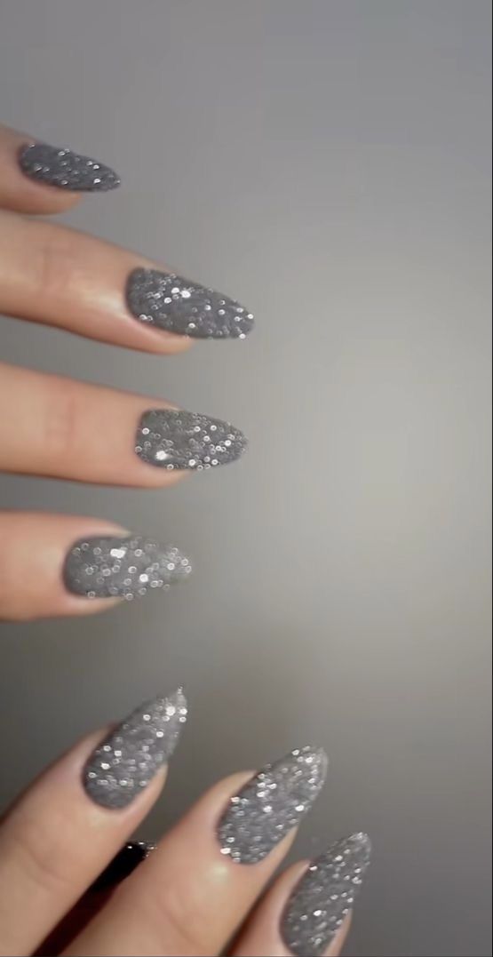 Dazzling Glittery Silver Nails: A Glamorous Statement for Special Occasions