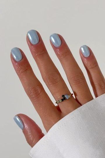 Elegant Light Blue Nails: A Chic and Sophisticated Minimalist Aesthetic.