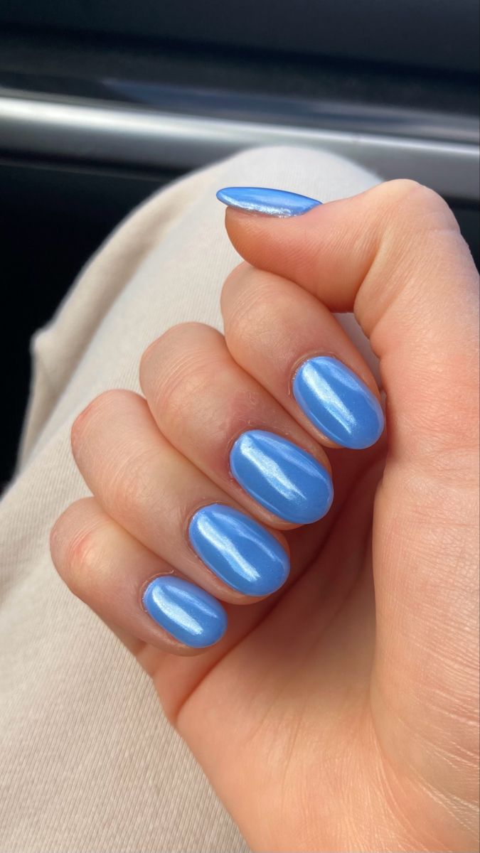 Elegant Glossy Blue Manicure for Spring/Summer Vibes.