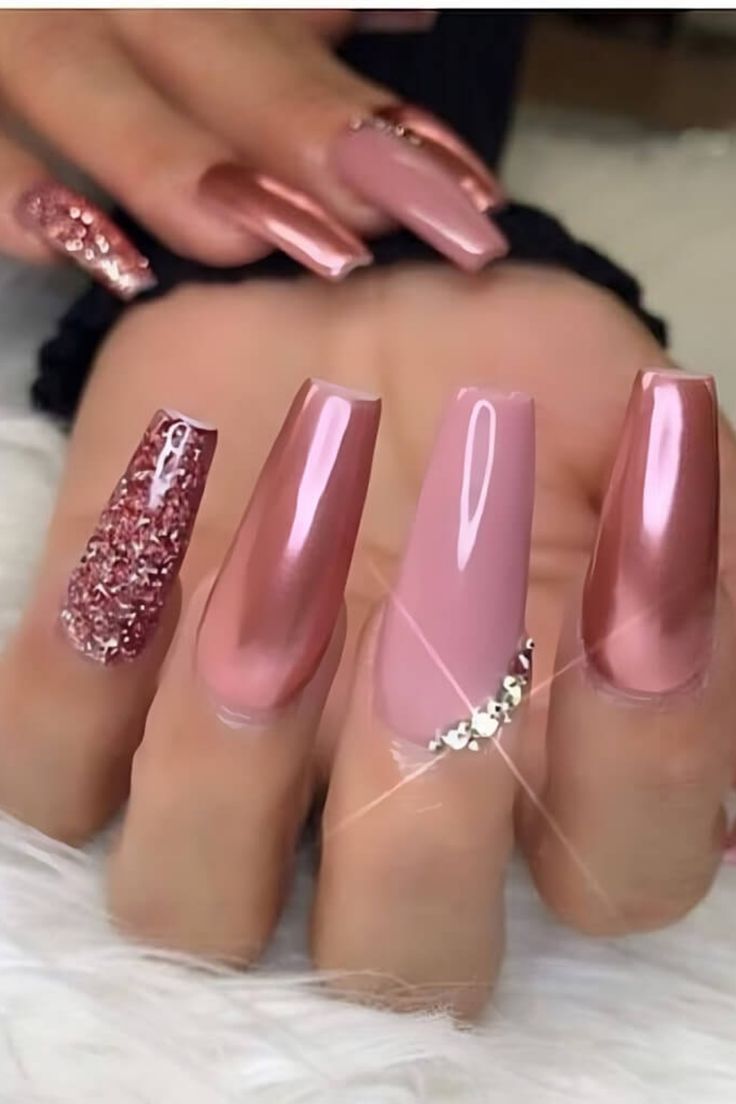 Sophisticated Soft Pink Nail Design with Matte, Glossy Finishes and Sparkling Accents.