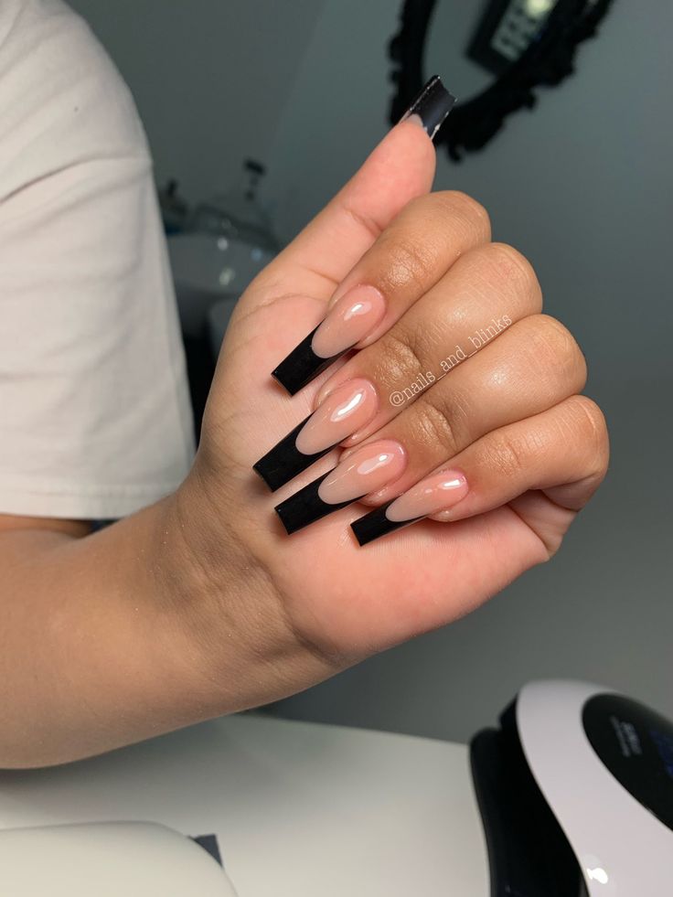 Elegant Gradient Nude and Black Tip Nail Design: A Modern Touch of Drama