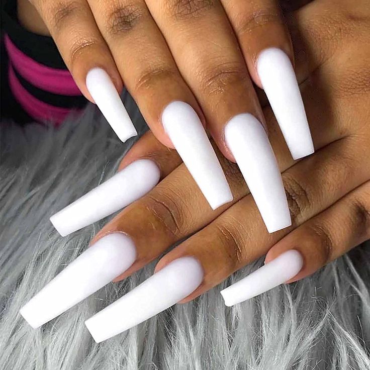 Chic and Minimalist Elegant Glossy White Long Nails for Versatile Wear.