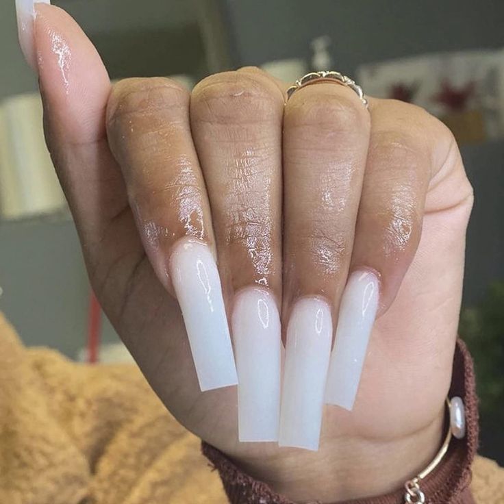 Sophisticated Glossy Ombre Long Rectangular Nails for Any Occasion.